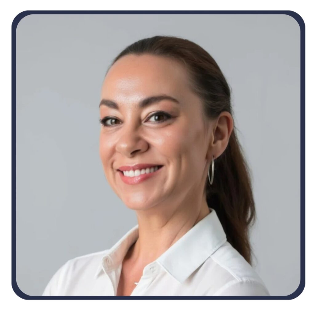 Sam, specialist hypnotherapist at Niche Therapists in Woolwich – professional headshot with branded border